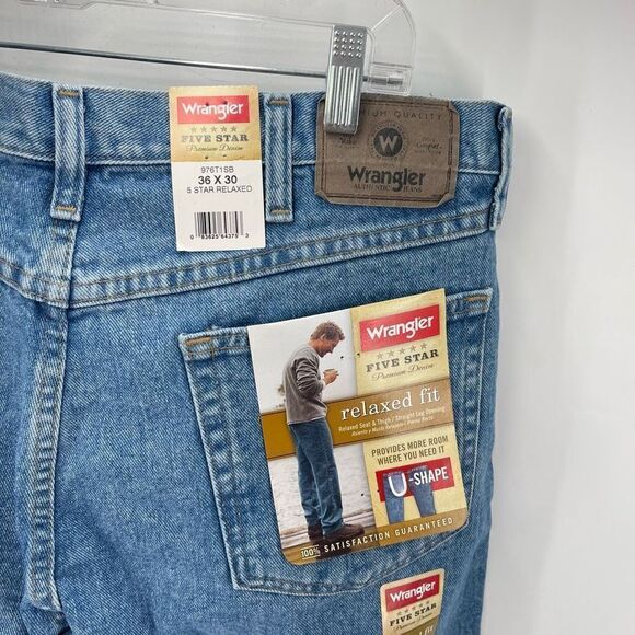Wrangler Mens 5 Star Relaxed Fit Jeans 100% Cotton Light Wash Blue Size 36x30 - Picture 5 of 11